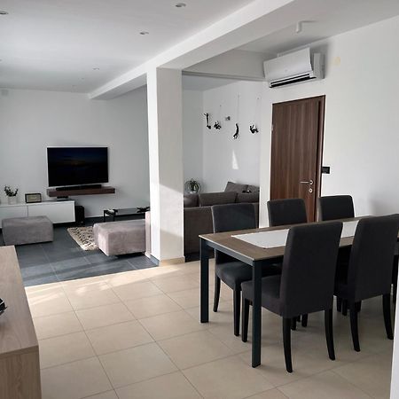 Apartment Spanjol Banjol 外观 照片